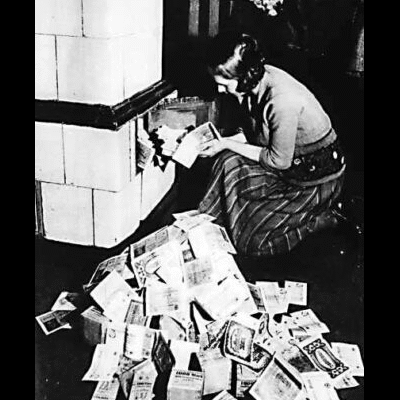 Syrian Merchants Resort to Weighing Money Amid Inflation| Karam Shaar Advisory LTD Syrian Merchants Resort to Weighing Money Amid Inflation