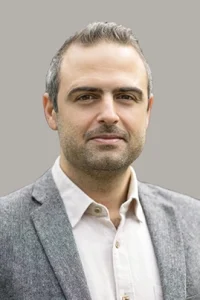 karam-shaar-2